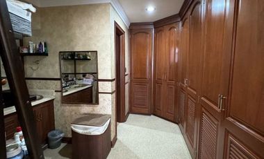 CASA EN VENTA O RENTA EN LOMAS DEL BOSQUE