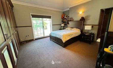 CASA EN VENTA O RENTA EN LOMAS DEL BOSQUE