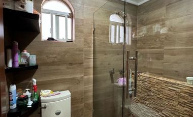 CASA EN VENTA O RENTA EN LOMAS DEL BOSQUE