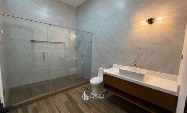 CASA EN RENTA NUEVA EN MONTEBELLO