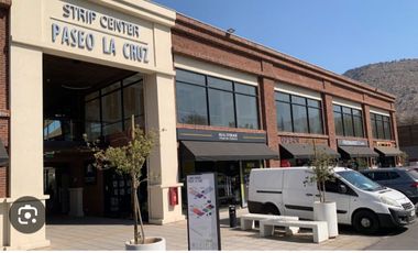 Local comercial en arriendo  en LO BARNECHEA