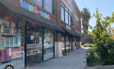 Local comercial en arriendo  en LO BARNECHEA