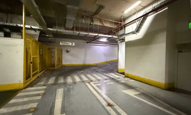 Estacionamiento en arriendo  en LAS CONDES