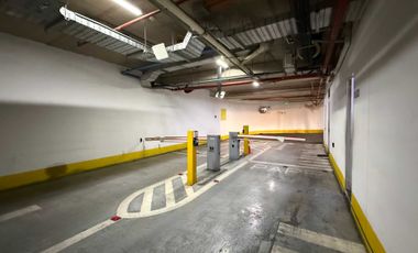 Estacionamiento en arriendo  en LAS CONDES
