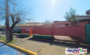 Casa en venta  en CURICÓ