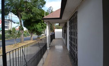 Casa en venta  en LA CISTERNA