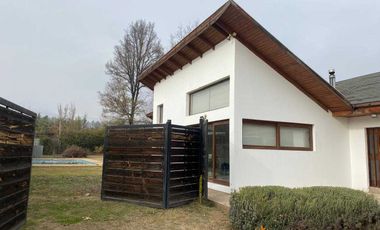 Casa en arriendo  en MACHALÍ