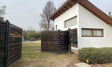 Casa en arriendo  en MACHALÍ