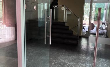 Estacionamiento en arriendo  en LO BARNECHEA