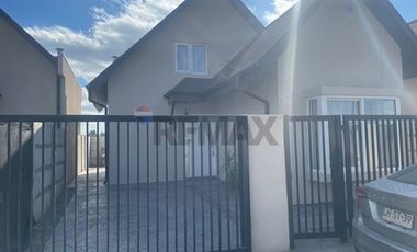Arriendo Casa Amoblada en Hacienda Maule