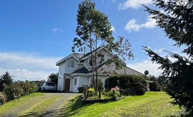 Sitio en Arriendo en Parque Ivian, Puerto Varas