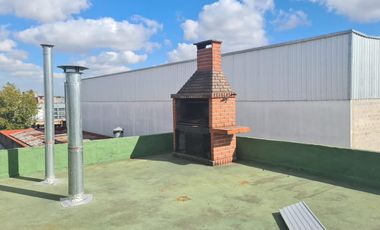 Excelente industria/deposito de 990 m2 cubiertos en 3 ptas. Villa Lynch Se vende con renta CALZADA