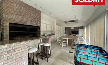 Casa en ALQUILER con muebles  en C.C. Armenia - vista al golf