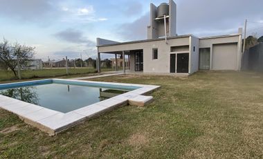Casa en Arroyo Leyes