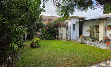 Venta Casa 5 ambientes con parque, quincho y parrilla en San Miguel