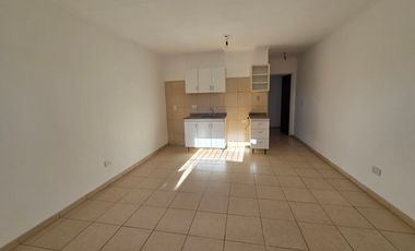 ALQUILER DEPARATAMENTO 2 AMBIENTES EN JOSE C PAZ - BAJAS EXPENSAS