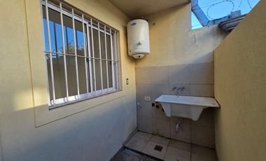 ALQUILER DEPARATAMENTO 2 AMBIENTES EN JOSE C PAZ - BAJAS EXPENSAS