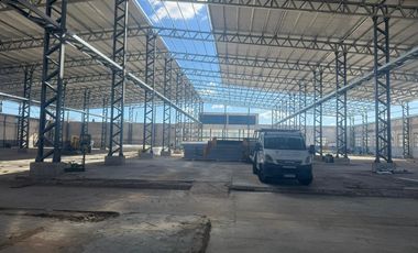 Depósito en Alquiler de 7400 m2 cub - San Andrés