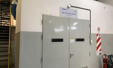 Depósito en Alquiler de 7400 m2 cub - San Andrés