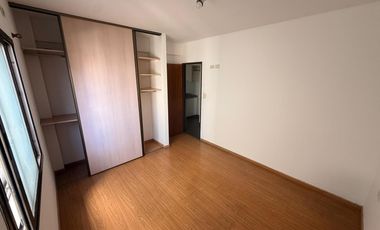 Departamento 2 ambientes Merlo centro