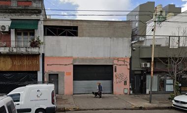 Depósito con local 225 mts cubiertos sobre Av Nazca Mixt 3 Paternal