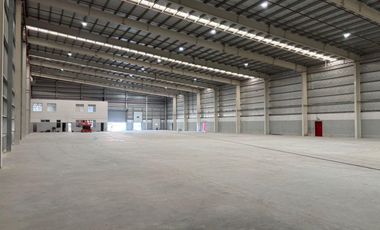 Excelente Depósito AAA en Alquiler en el Parque Industrial Pilar