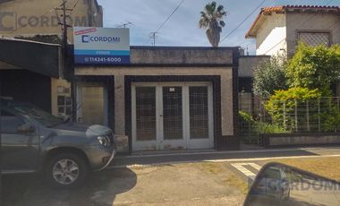 Venta Casa en Lanús Este lote 8.66 x 48 mts Ideal Inversor