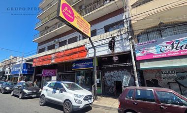 Local Comercial - 60 m2 en pleno Centro de Morón.