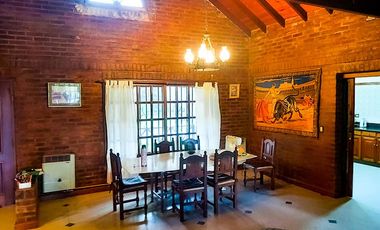 El Cazador Escobar - Casa Kennedy al 1900 -