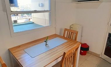 Vicente López - Apto profesional - Amplio Dpto. 4 amb con 2 Balcones!