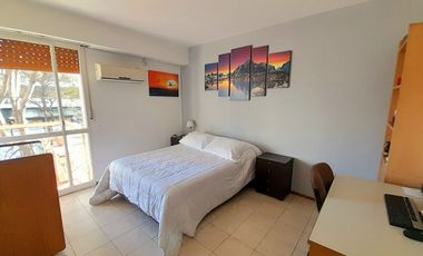 Vicente López - Apto profesional - Amplio Dpto. 4 amb con 2 Balcones!