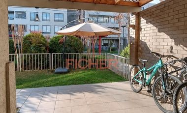 CONDOMINIO LAS PERGOLAS DE HUECHURABA - EXCELENTE ESTADO