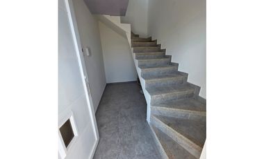Casa Nueva en VENTA Doble renta en bulevar de las villas