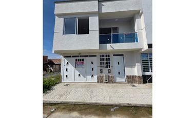 Casa Nueva en VENTA Doble renta en bulevar de las villas