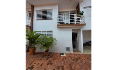 Casa en Venta en el condominio Palma Real barrio guadalupe