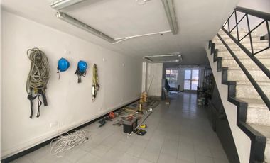 Amplio Local para Arriendo en Laureles, Medellín