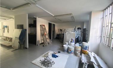 Amplio Local para Arriendo en Laureles, Medellín