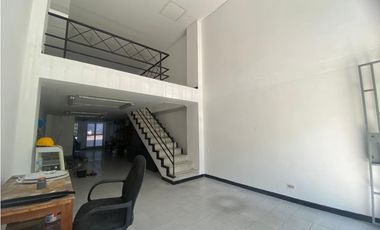 Amplio Local para Arriendo en Laureles, Medellín