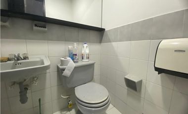 Amplio Local para Arriendo en Laureles, Medellín