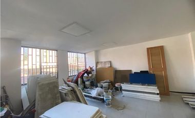 Amplio Local para Arriendo en Laureles, Medellín