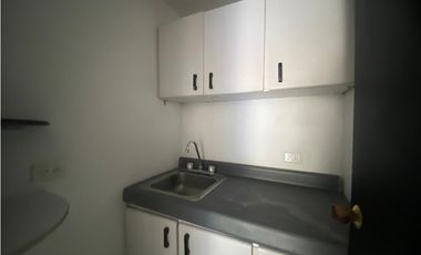 Práctico Local en Arriendo en Laureles, Medellín