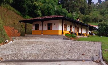 Finca En Venta En El Retiro Vereda Nazareth