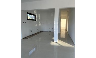 VENTA DE CASA EN B° LA PANCHA 3- JUANA KOSLAY , SAN LUIS