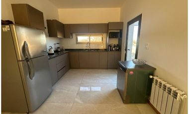 VENTA CASA CON HERMOSA VISTA EN B° PRIVADO – JUANA KOSLAY, SAN LUIS