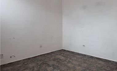 IMPECABLE LOCAL EN ALQUILER. ITUZAINGO NORTE.