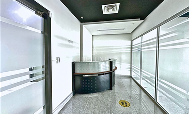 ALQUILER OFICINA EN PH PANAMA DESIGN CENTER, OBARRIO (10)