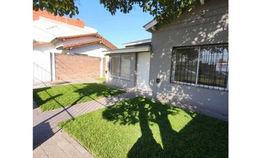 Venta casa 4 Amb -  Paso del Rey centro