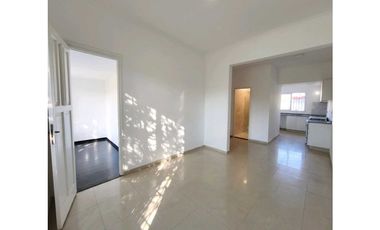 Venta casa 4 Amb -  Paso del Rey centro