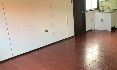 SE ARRIENDA CASA CAMINO A LABRANZA 5D 1B