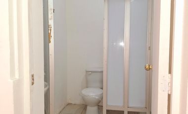 ARRIENDO LOCAL COMERCIAL 8HAB 6BA SANTIAGO